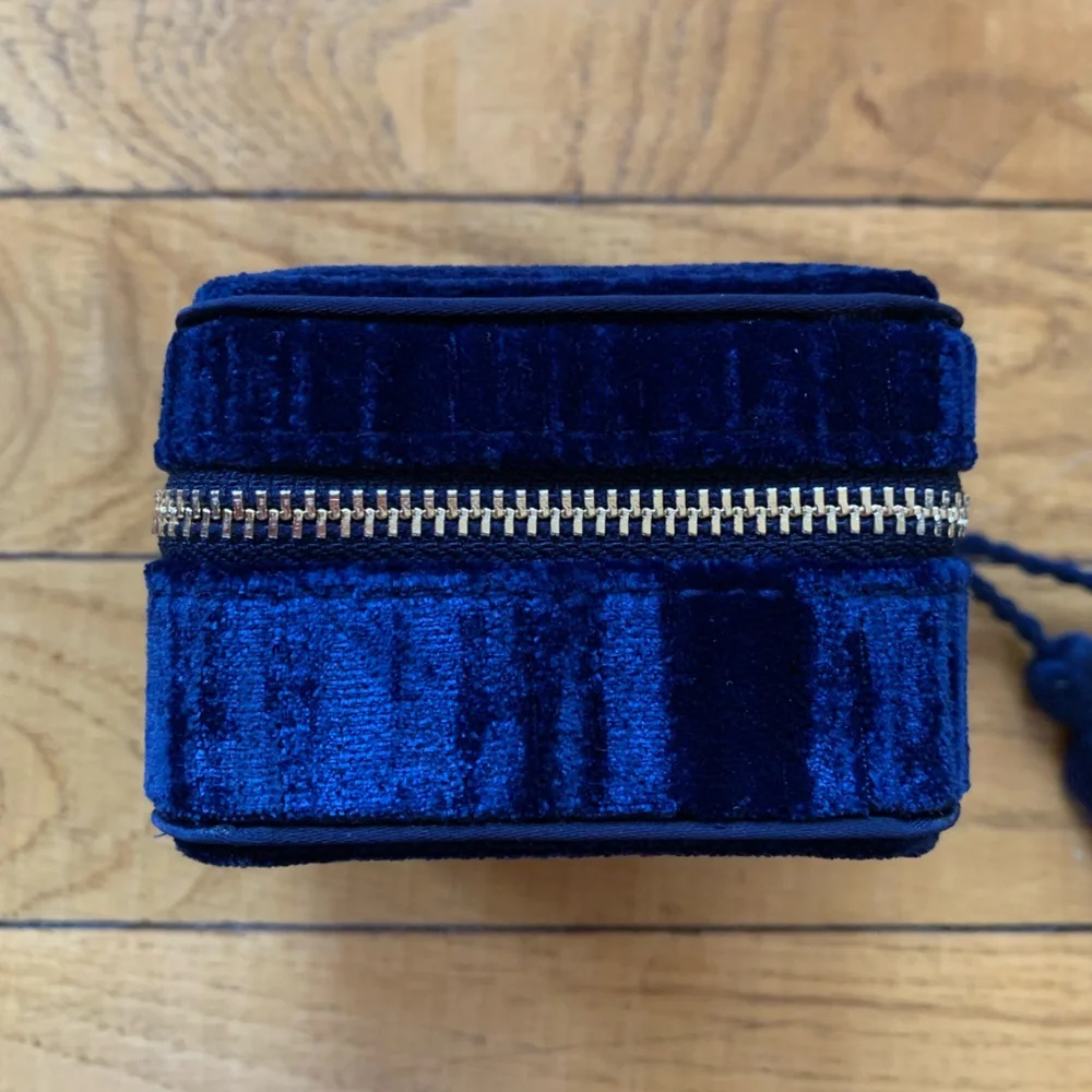 Sezane elegant sézane